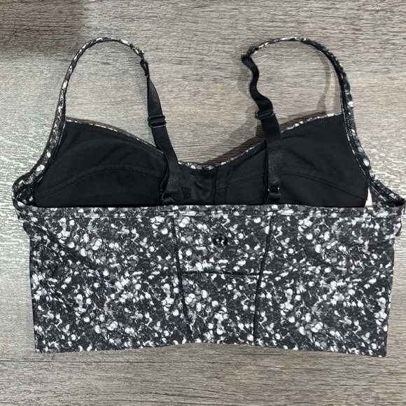Lululemon Bra Size 6 Floral Athletic Black Removable Pads - Picture 2 of 5